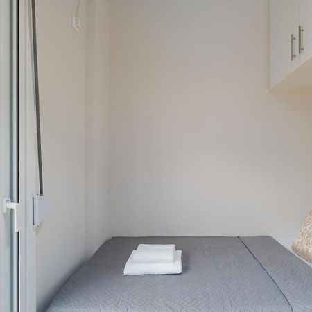 New Center Apartment Near Metro アテネ エクステリア 写真