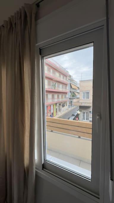 New Center Apartment Near Metro アテネ エクステリア 写真